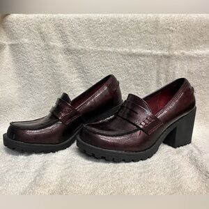 Women's Burgundy Loafers with Chunky Heel